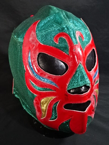 Mil Mascaras 