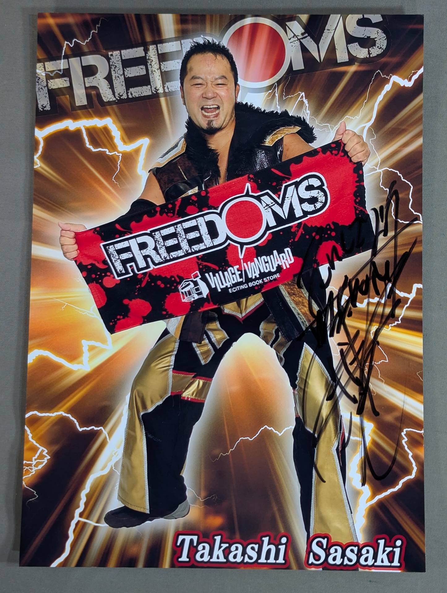 Takashi Sasaki hand signed autograph Pro-Photo (A-8)