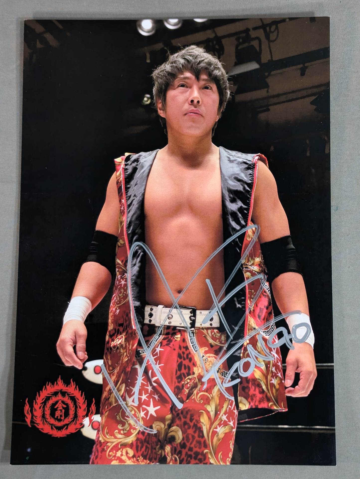 Overlord hand signed autograph  Pro-Photo (A-1)