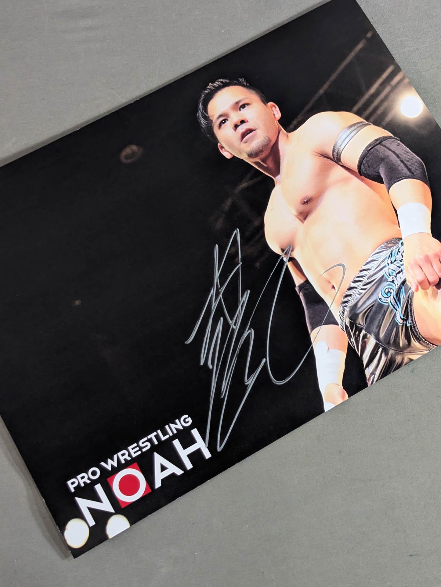 Yoshioka Seki hand signed autograph  Pro-Photo (A-1)