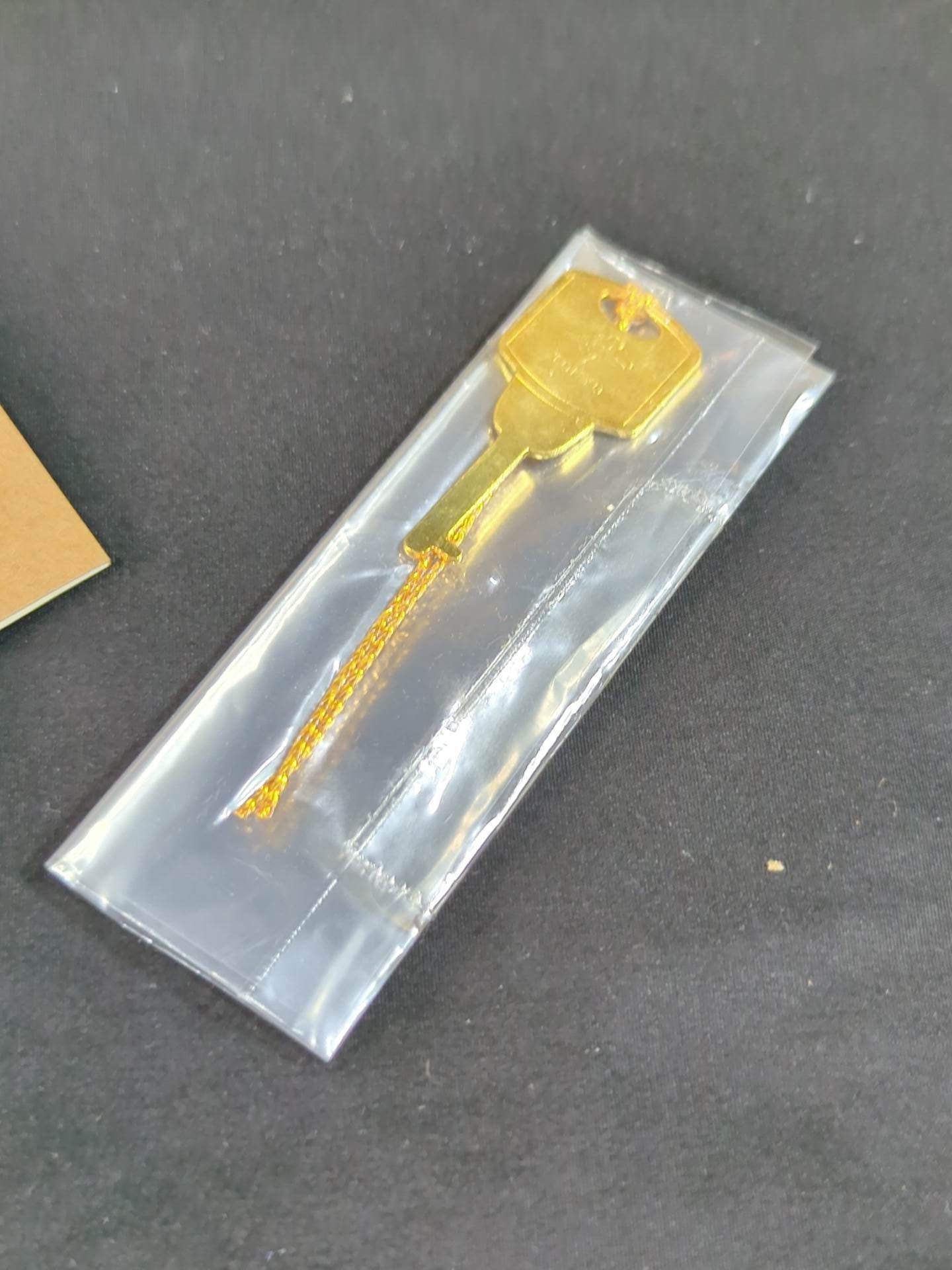 力道山 インターナショナルベルト型の腕時計