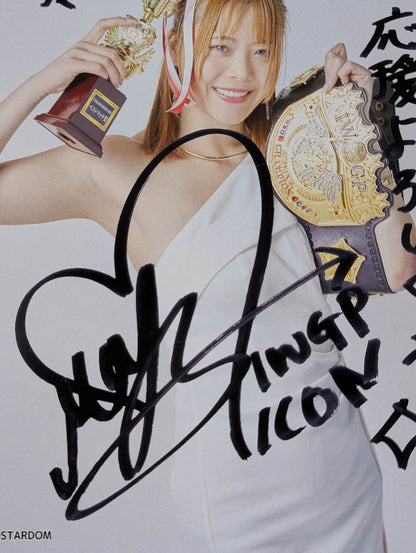 ★IWGP★ Mayu Iwatani  hand signed autograph Stardom Pro-Photo  (B-2)