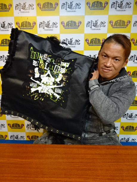 ★Taiji Ishimori WRESTLE KINGDOM 16 worn by him !! ★