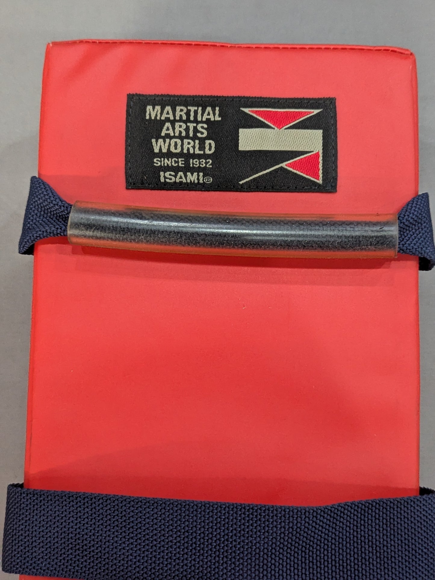 Marshall Arts World ×ISAMI Kickmitt