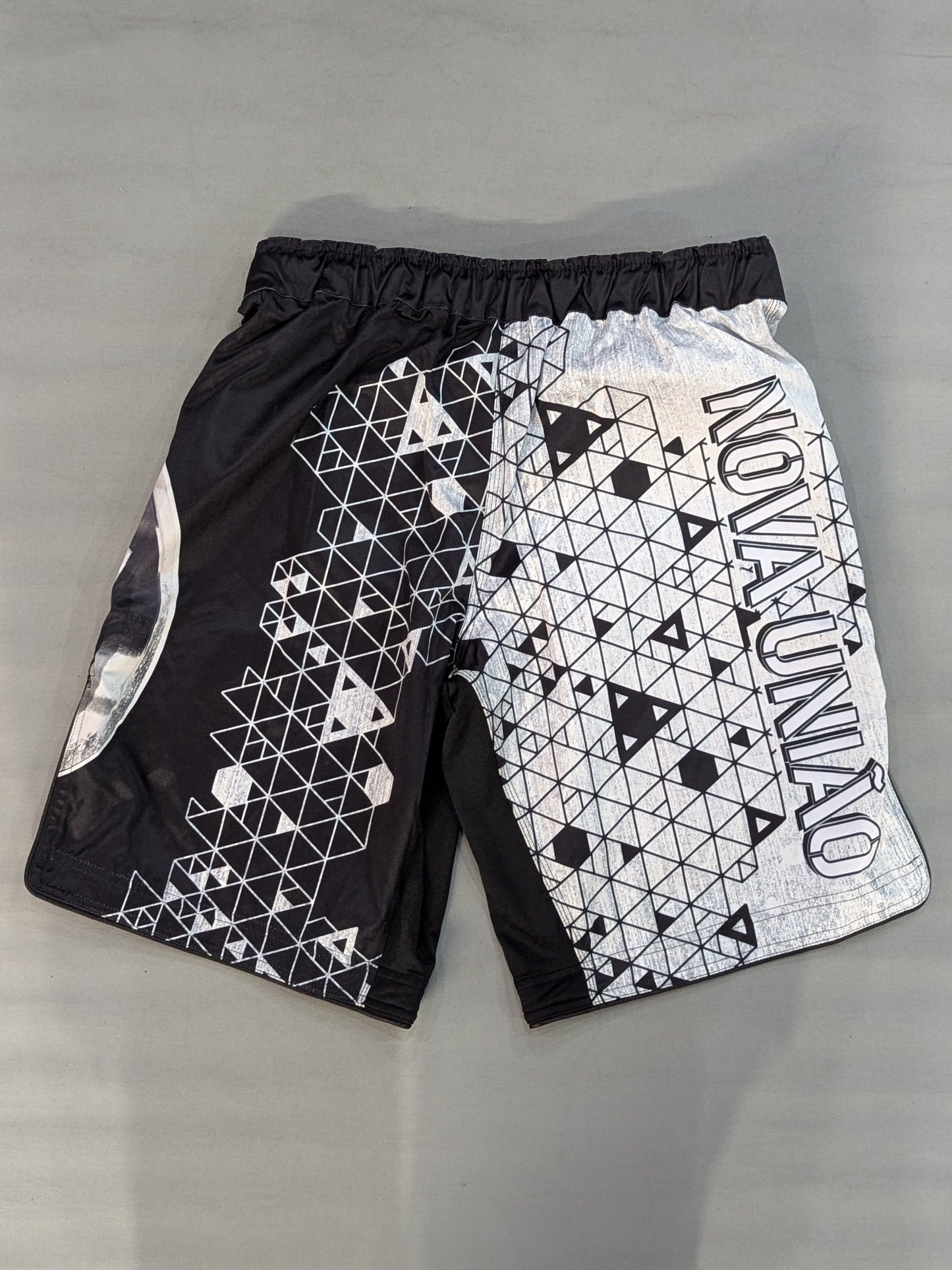 HAYABUSA Fight Shorts (2) (Black× Grey)