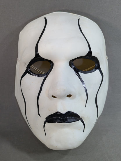 Sting  Plastic masks (white× black)
