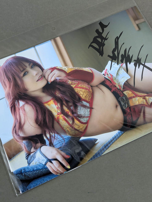 舞華 SPG 寝そべりポートレート