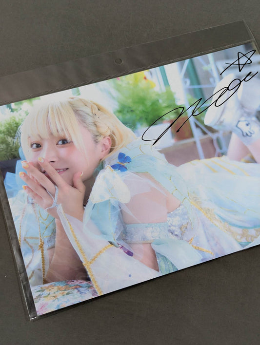 なつぽい SPG 寝そべりポートレート