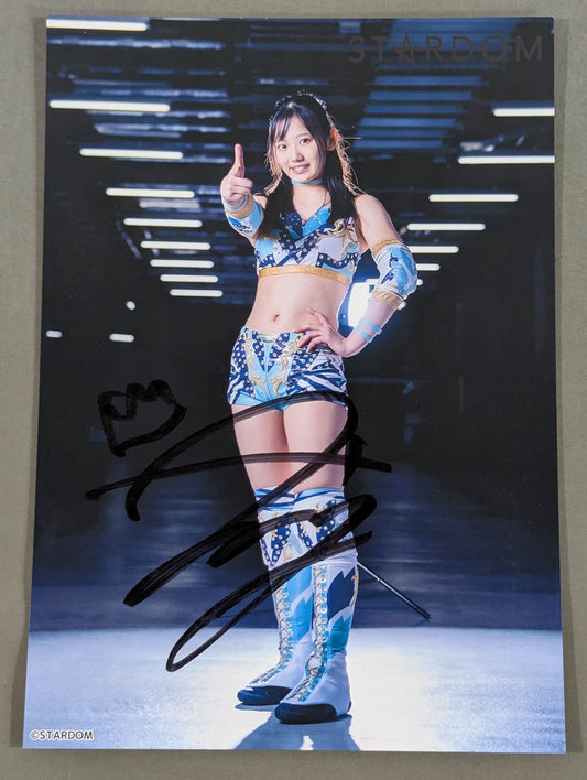 Miyu Amasaki  hand signed autograph  Starda Pro-Photo (J-2)