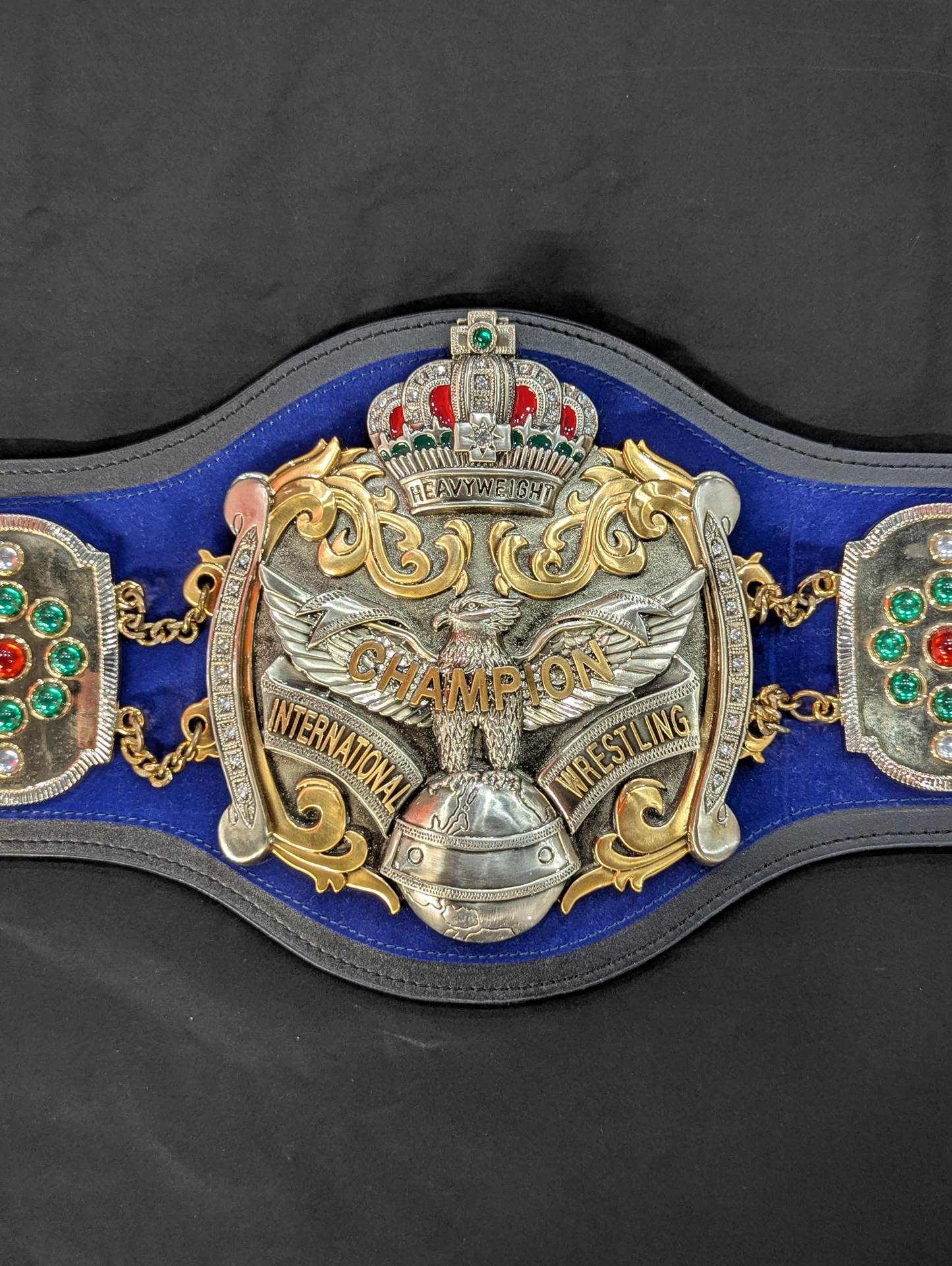 International Heavyweight Title Belt
