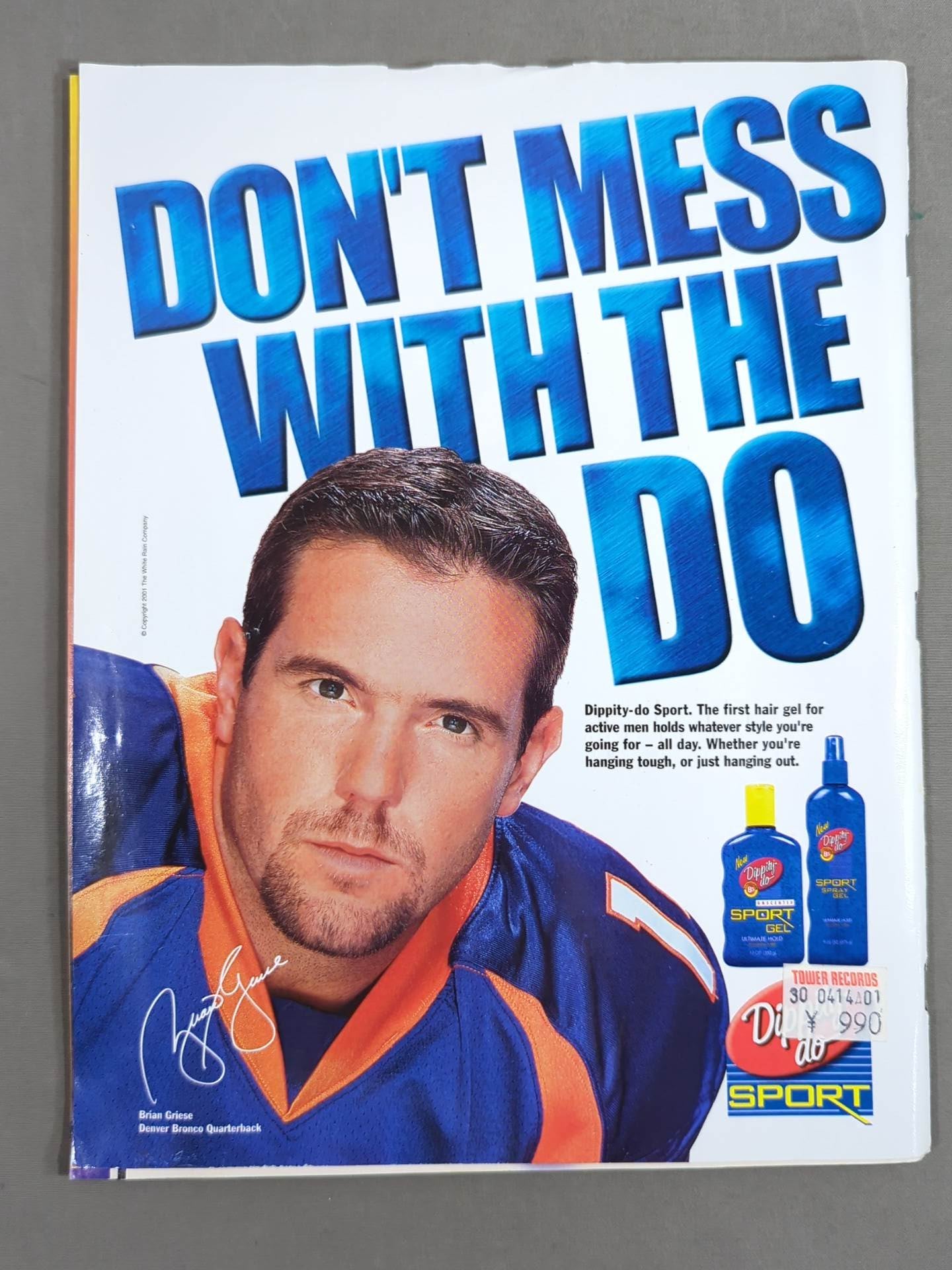 WWF MAGAZINE May 2001