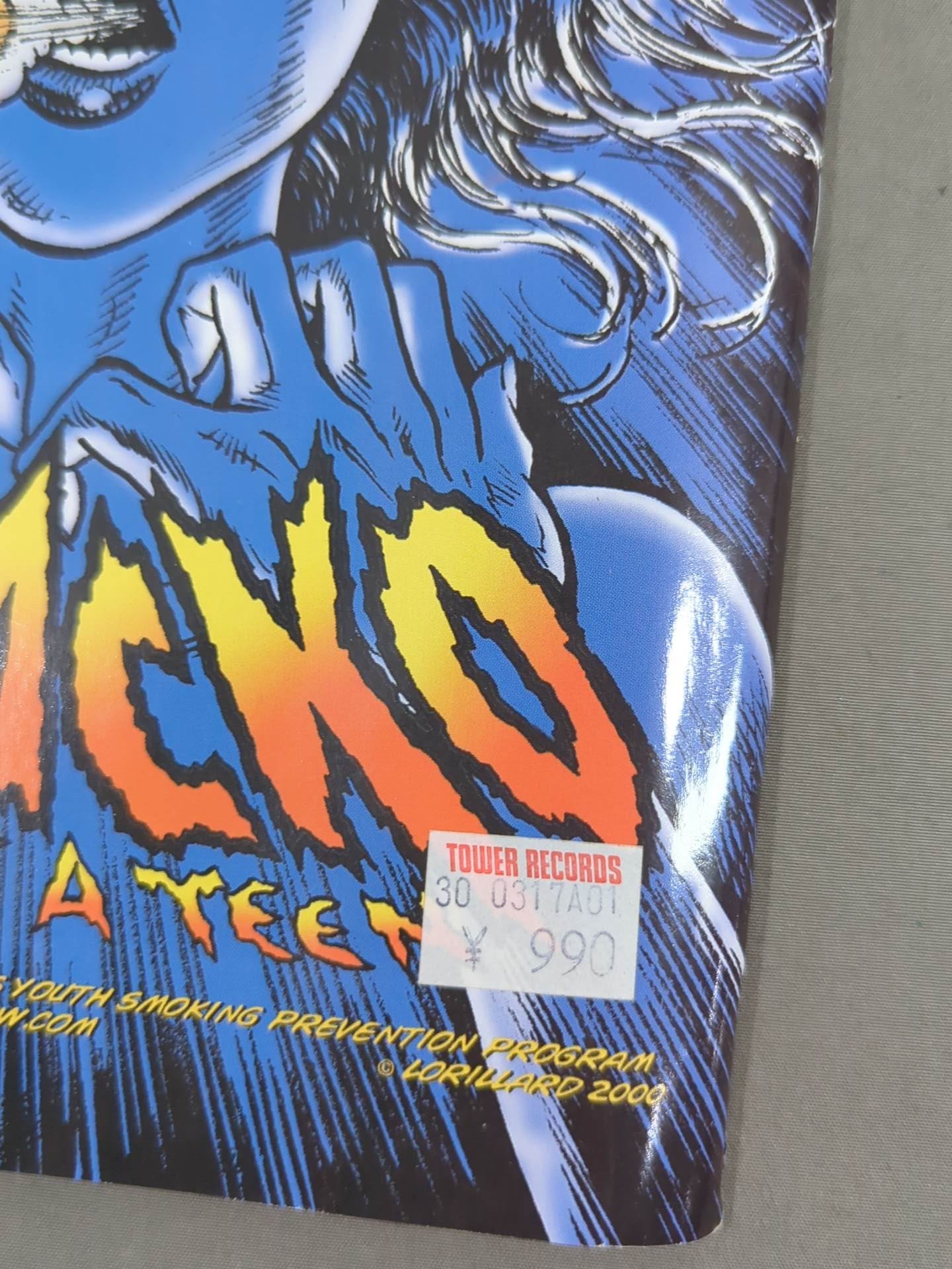 WWF MAGAZINE April 2001