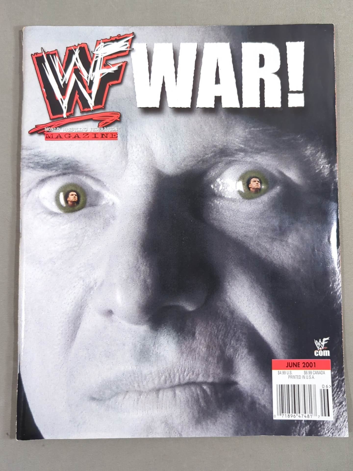 WWF MAGAZINE June 2001