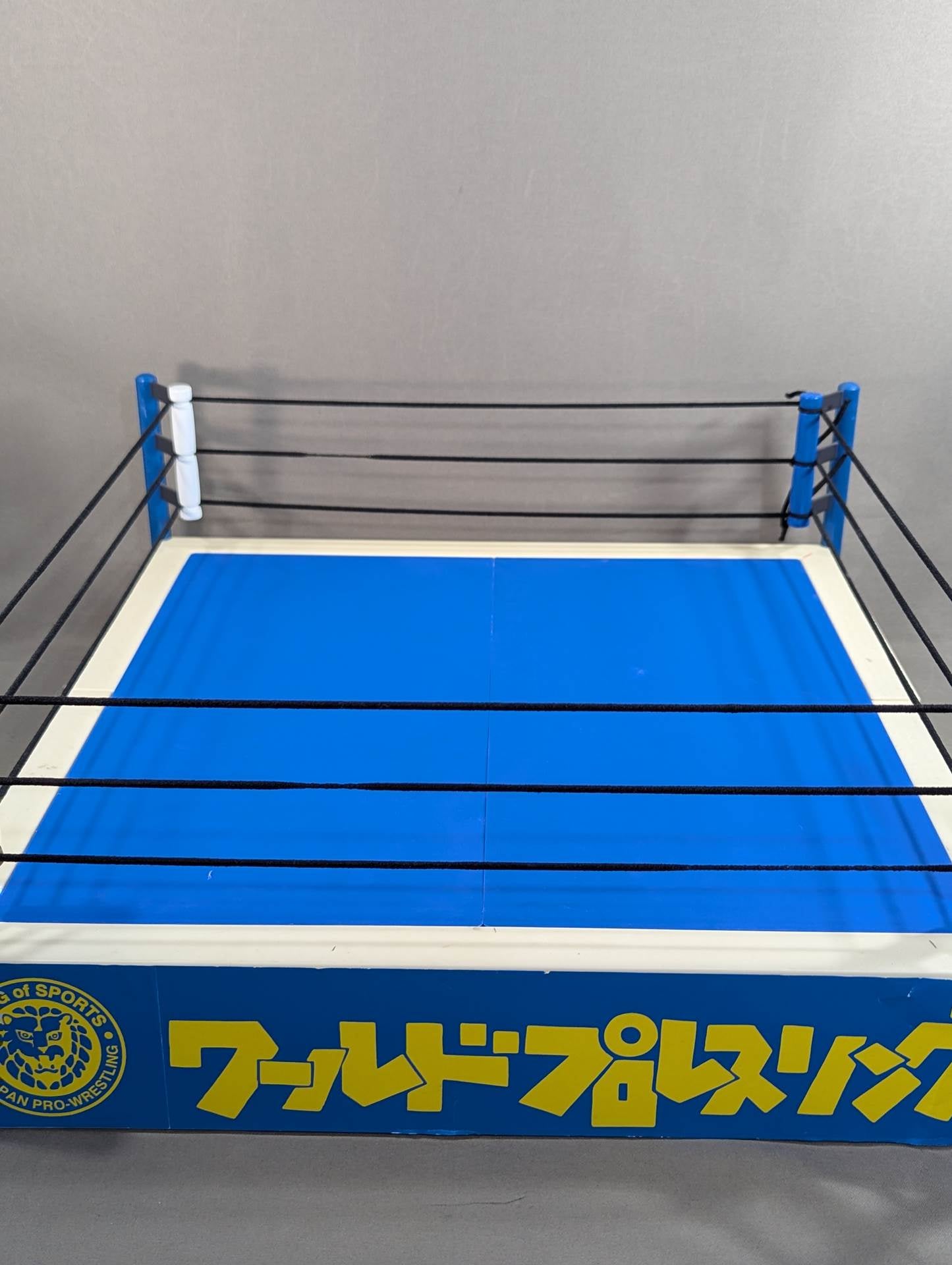 新日本プロレス　闘魂ショップ　ストロングスタイルプロレス・リング　フィギュア ストロングスタイルプロレス・リング – 闘道館