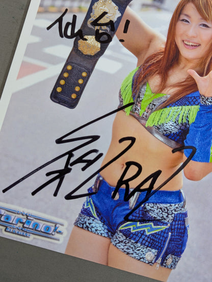 ★ High Speed Champion ★ Io Shirai (Iyo Sky)  hand signed autograph Pro-Photo 
