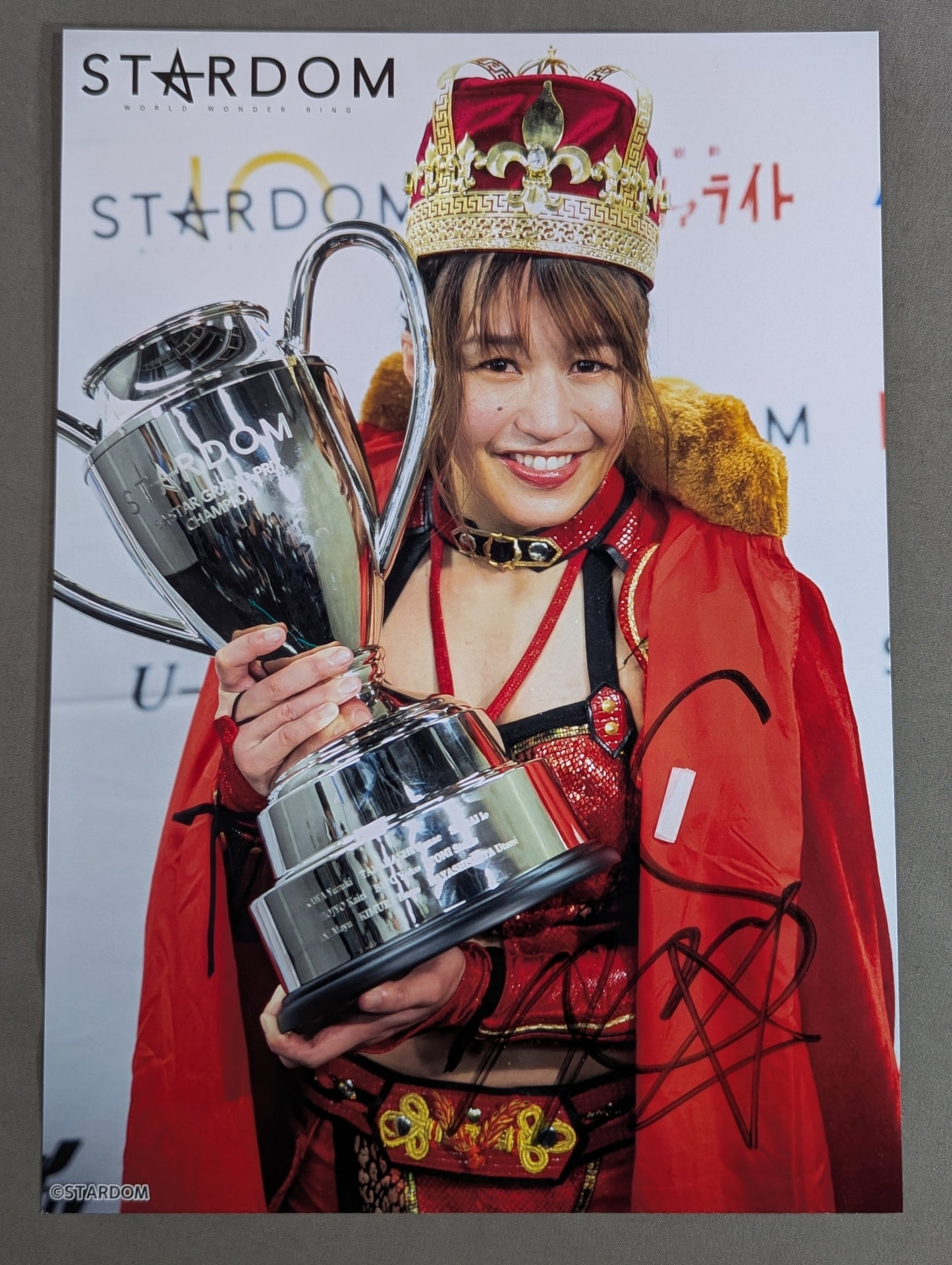 朱里 直筆サイン入り スターダムポートレート(H-9)