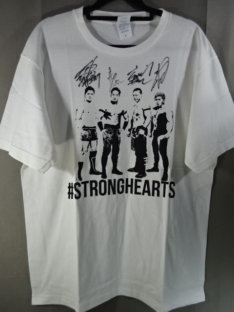 ★ GLEAT  Campaign Prizes ★ #STRONGHEARTS 4 fighters hand signed autograph illustration T-shirt