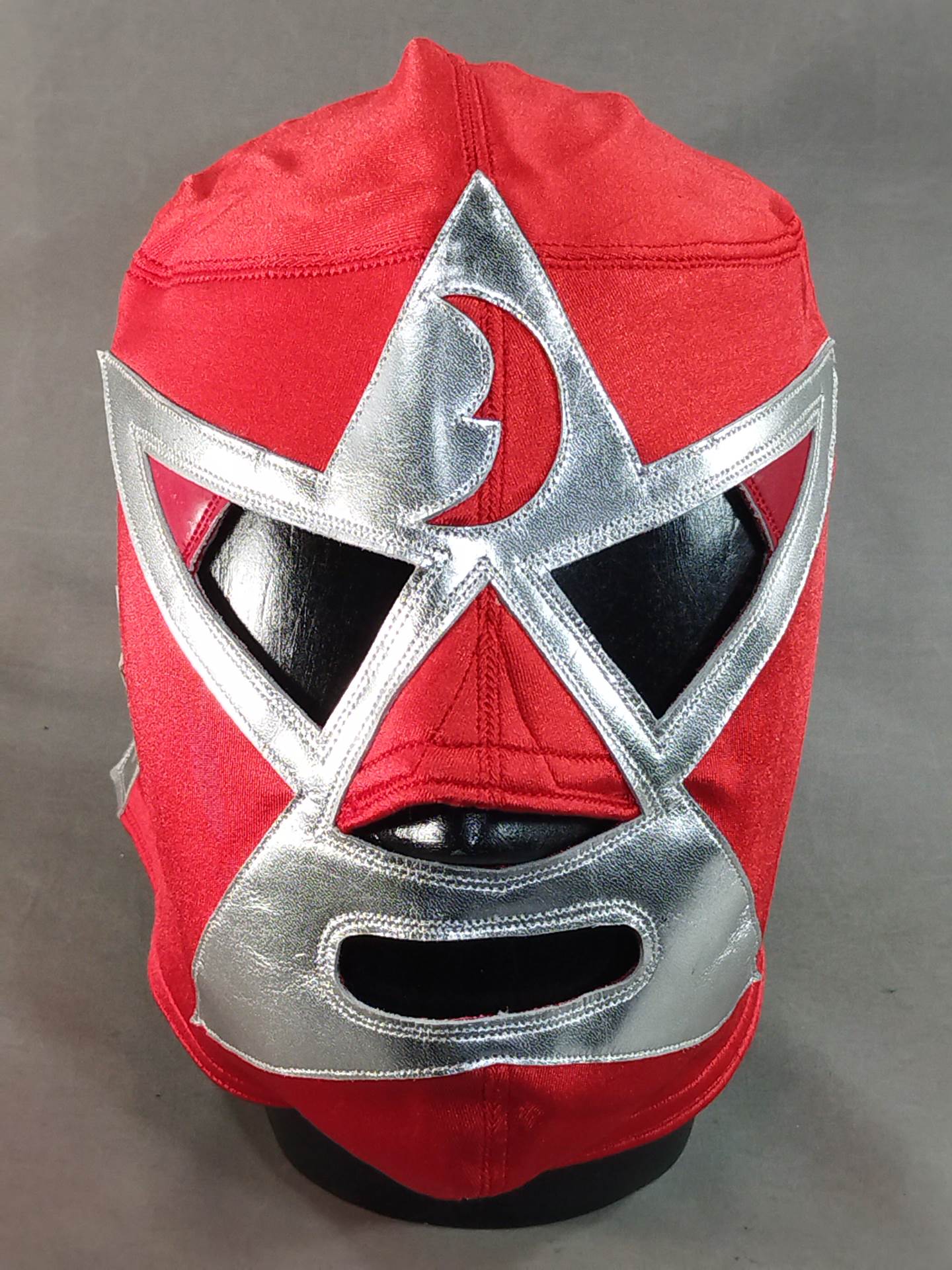 Mil Mascaras 