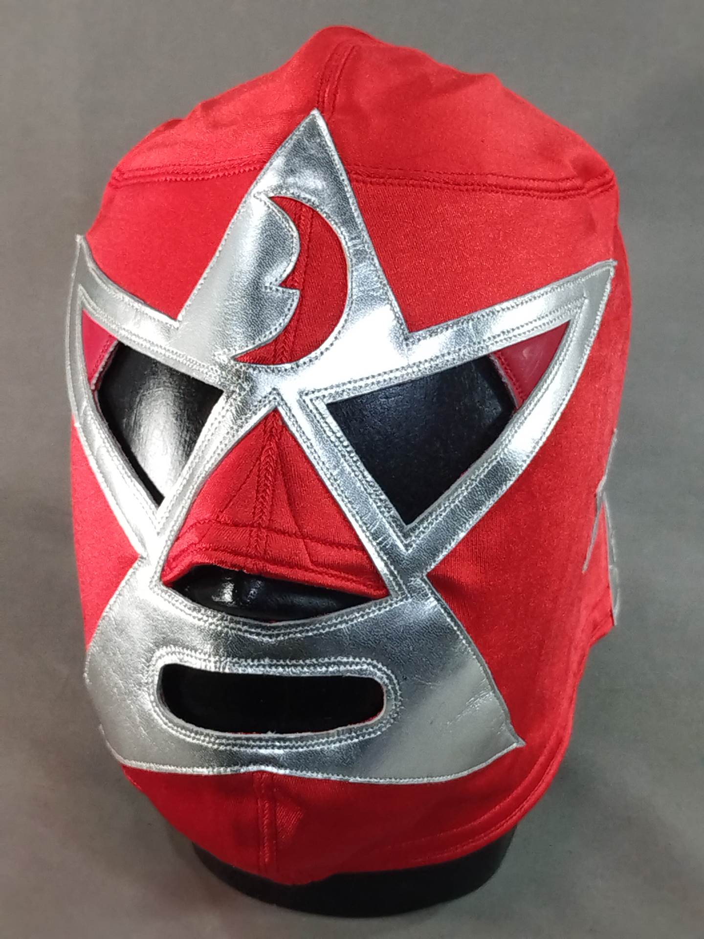 Mil Mascaras 