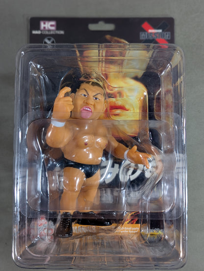 Minoru Suzuki (black pants)