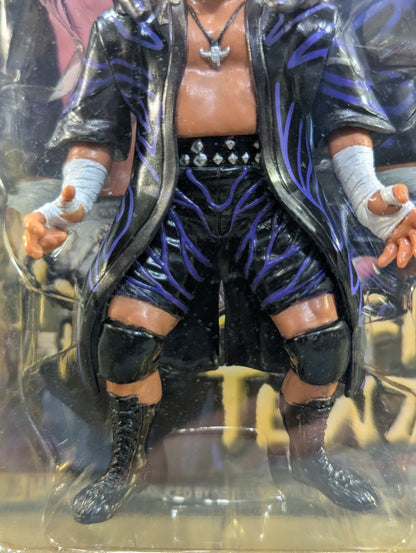 Hiroyoshi Tenzan  (Mountain Horn Gown)