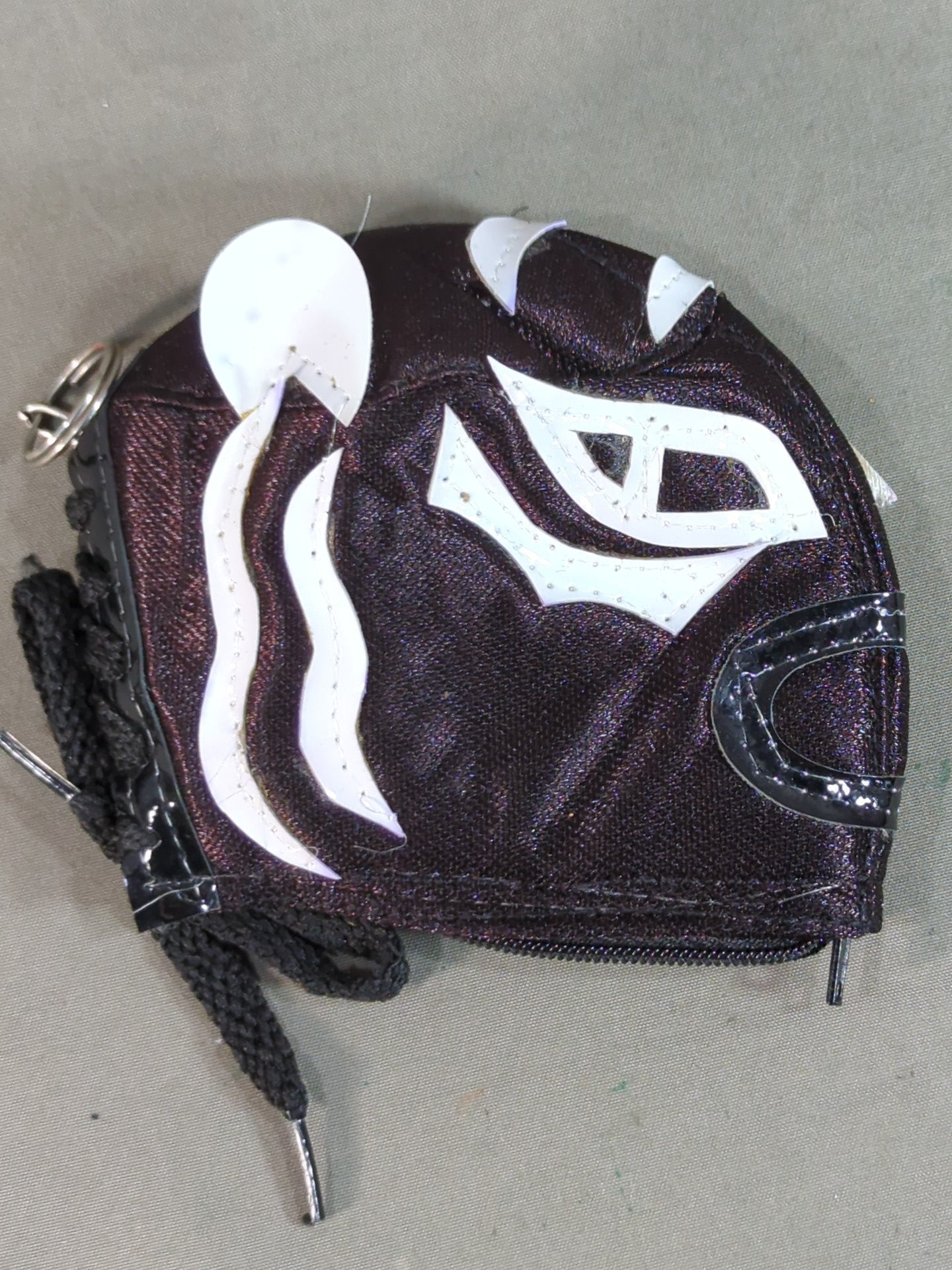 【hand signed autograph】 El Pantera Mask Coin Case Keychain