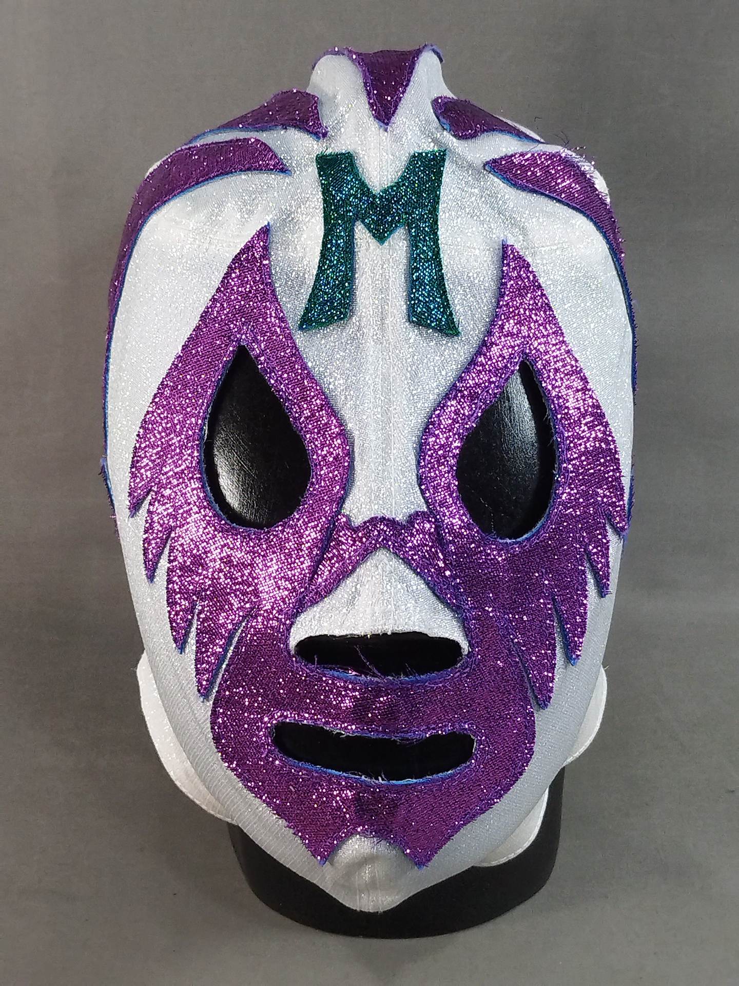 Mil Mascaras 