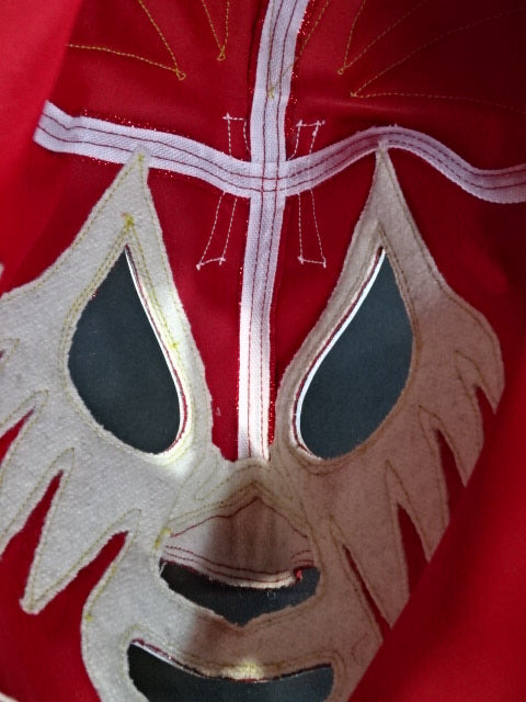 Mil Mascaras 