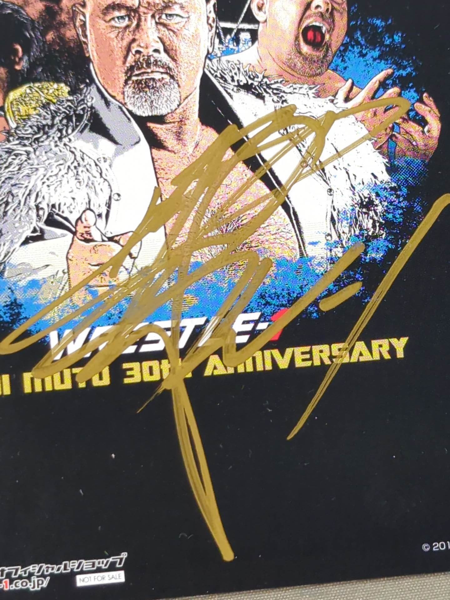 【hand signed autograph】 Muto Keiji  " HOLD OUT" Postcard