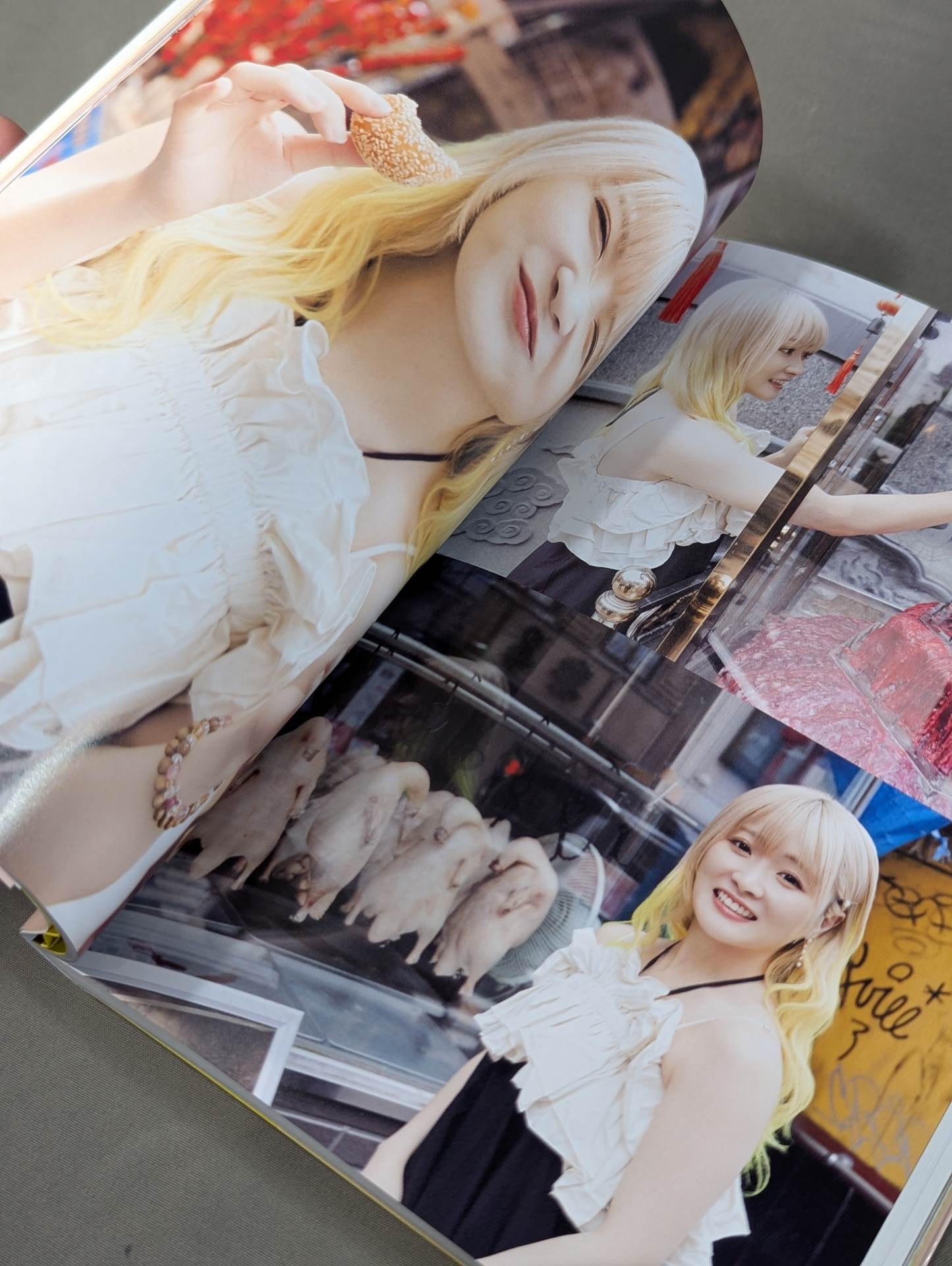 【Hand signed autograph & bonus trading card】 NATSUPOI  Photo Essay 29/30