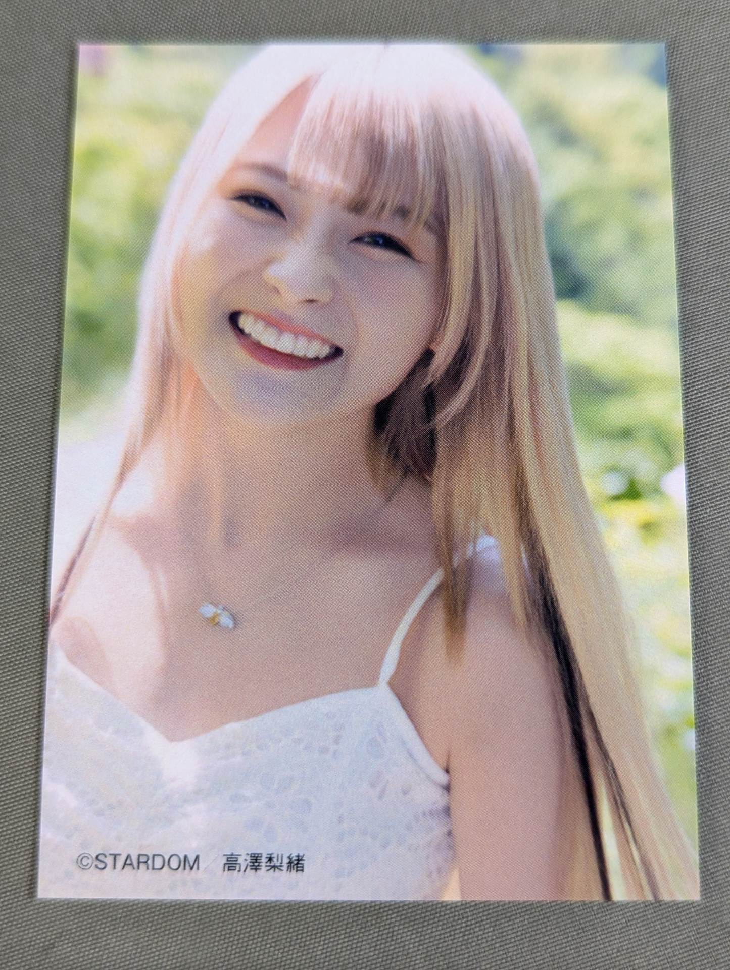 【Hand signed autograph & bonus trading card】 NATSUPOI  Photo Essay 29/30