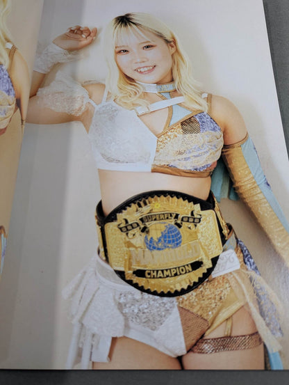 【Victoria Yuzuki  hand signed autograph 】FOTOLIBRE de Mascara Numero.77