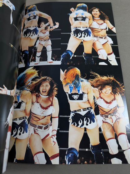 【Miku Aono  hand signed autograph 】FOTOLIBRE de Mascara Numero.76