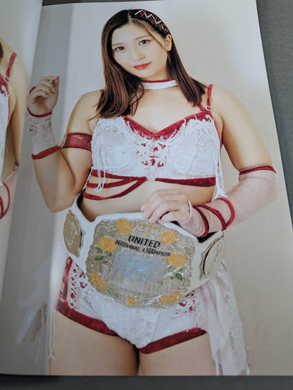 【Miku Aono  hand signed autograph 】FOTOLIBRE de Mascara Numero.76