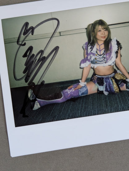 Tam Nakano  hand signed autograph  Cheki (S-8)