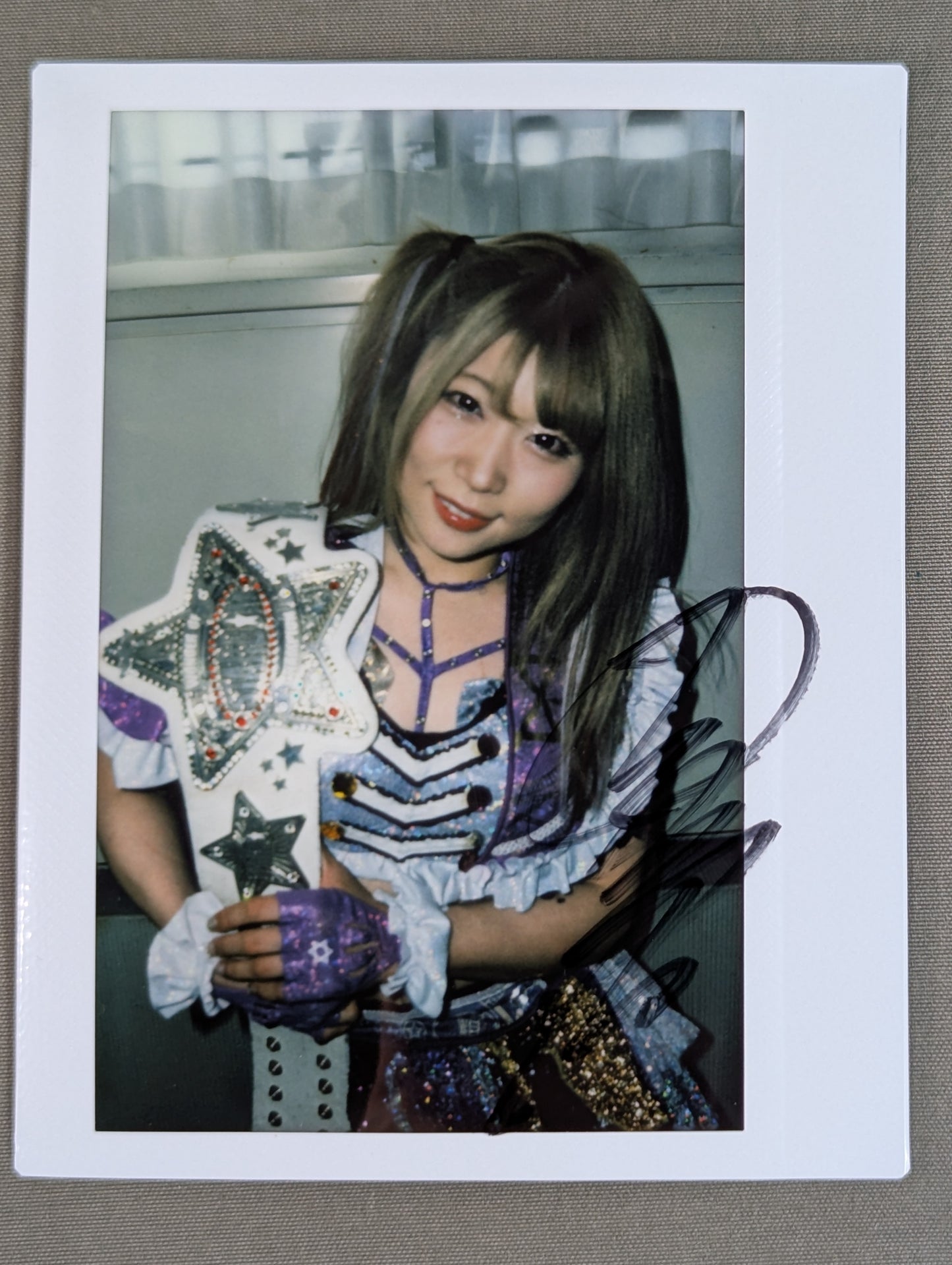 Tam Nakano  hand signed autograph  Cheki (T-1)