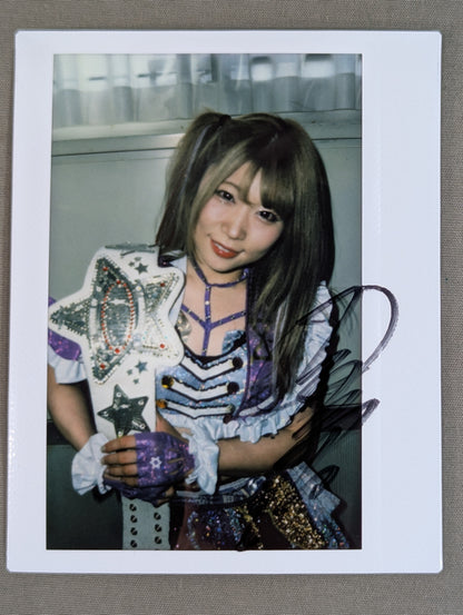 Tam Nakano  hand signed autograph  Cheki (T-1)