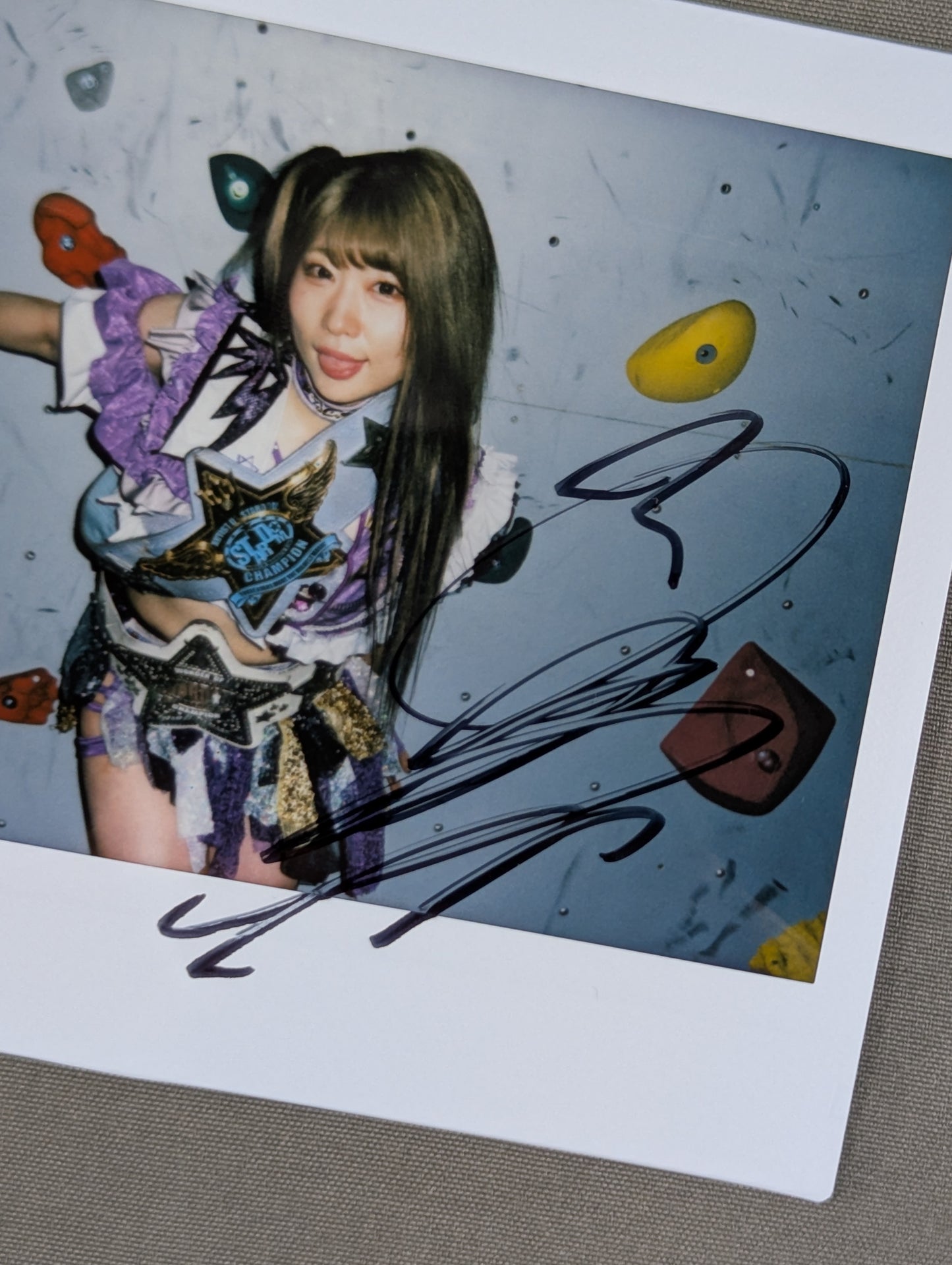 Tam Nakano  hand signed autograph  Cheki (T-3)