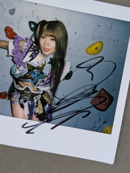 Tam Nakano  hand signed autograph  Cheki (T-3)