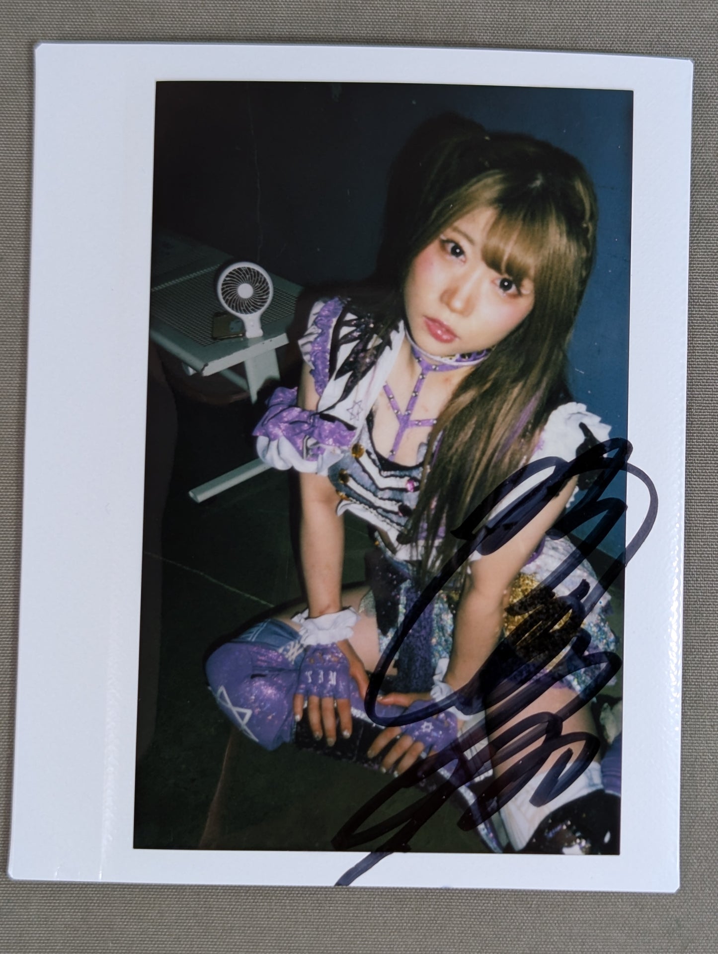 Tam Nakano  hand signed autograph  Cheki (T-5)
