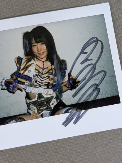 Tam Nakano  hand signed autograph  Cheki (T-7)