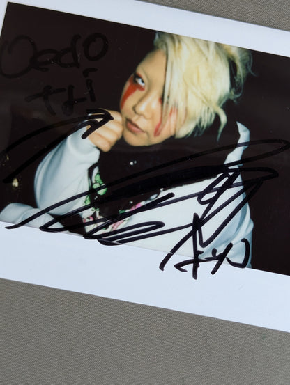 Natsuko Tora  hand signed autograph  Cheki (C-1)