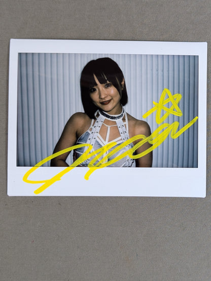 NATSUPOI  hand signed autograph  Cheki (G-6）