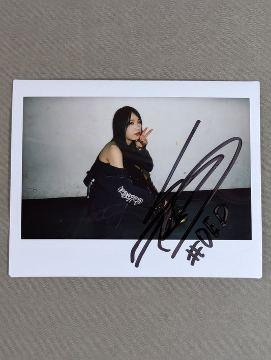 Saki Kashima  hand signed autograph  Cheki (A-4)