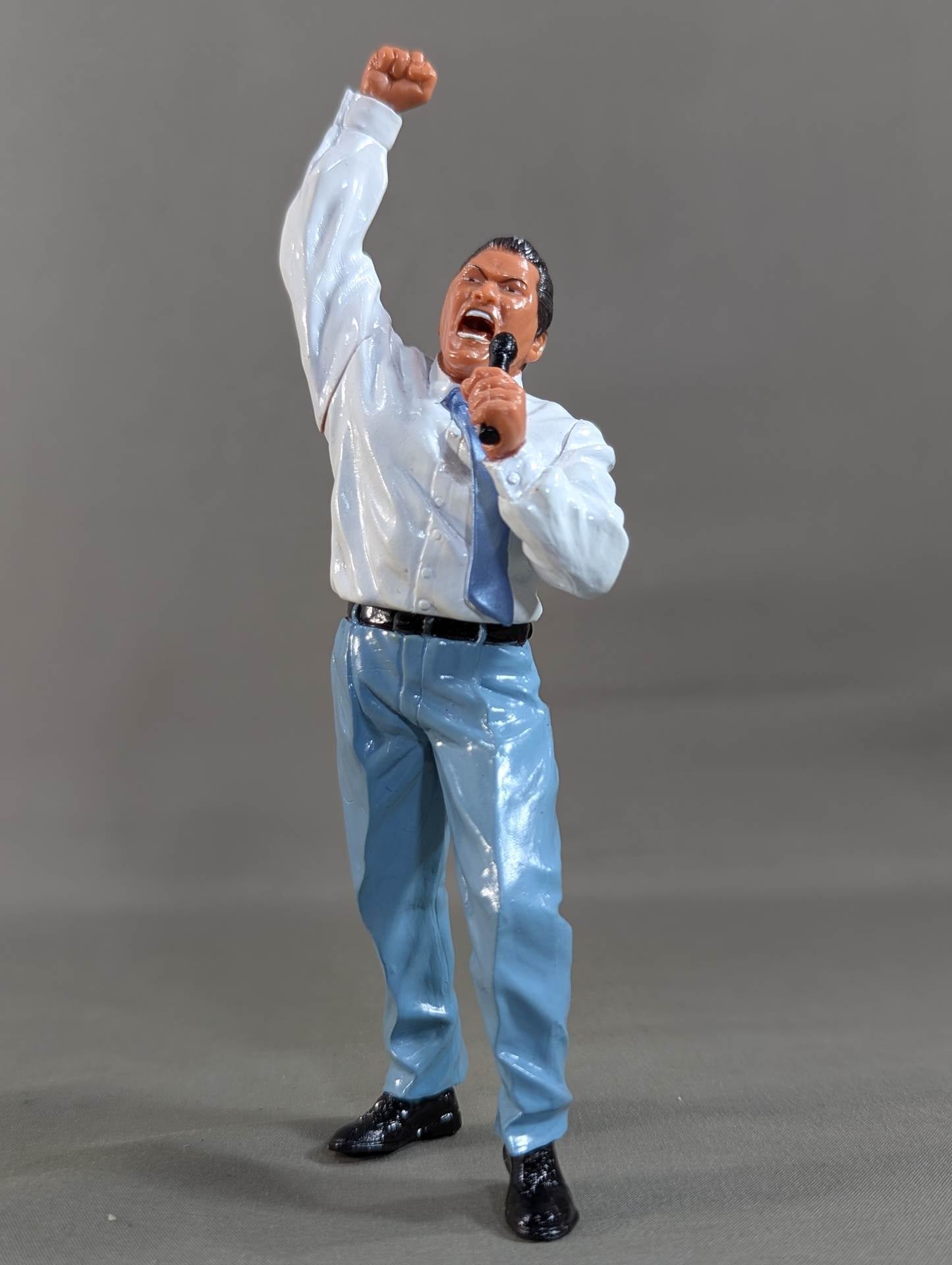 Antonio Inoki  ("Dahhhhhhhhhhhhhhhhhhh