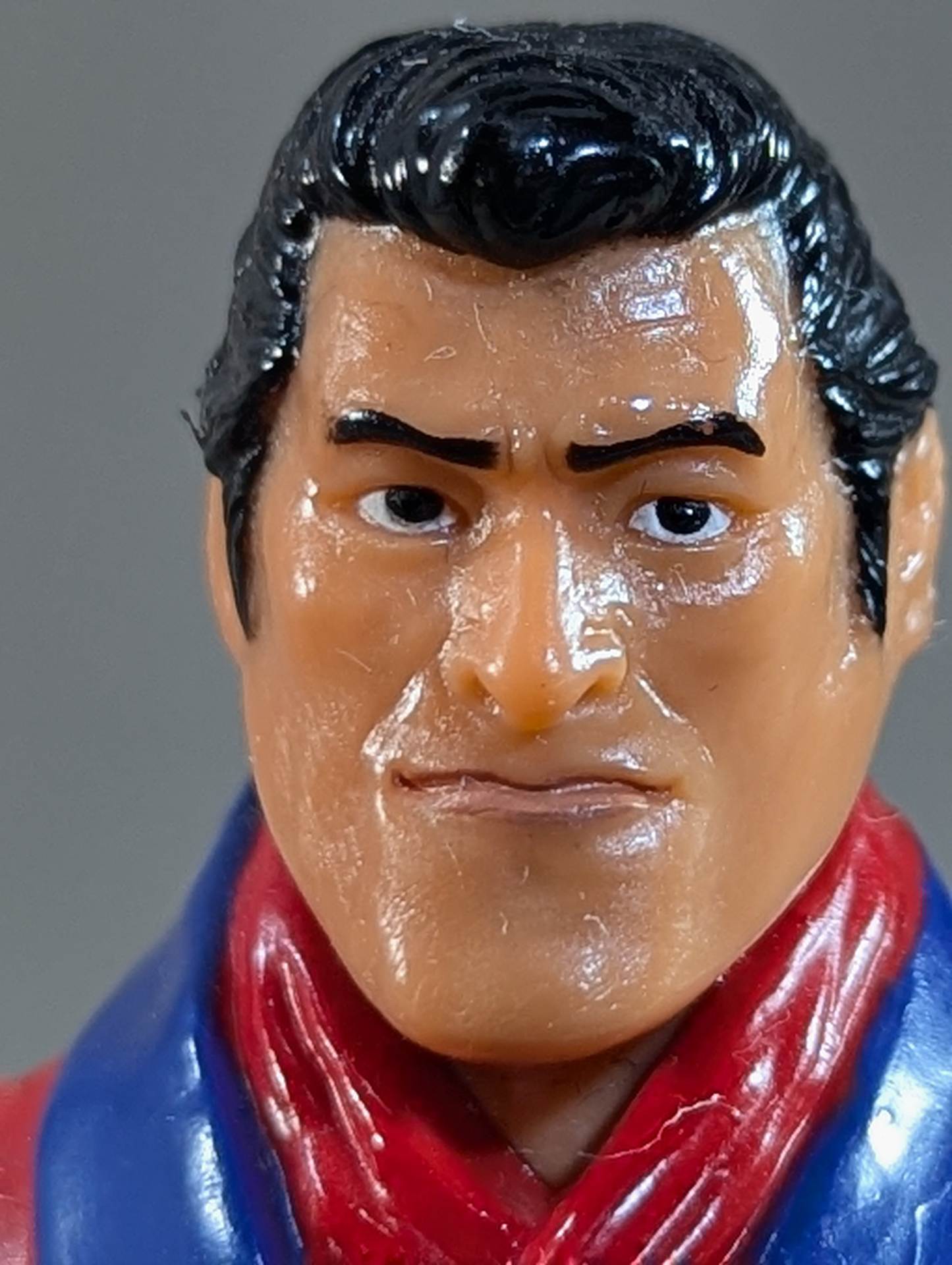 アントニオ猪木(赤ガウン) – 闘道館