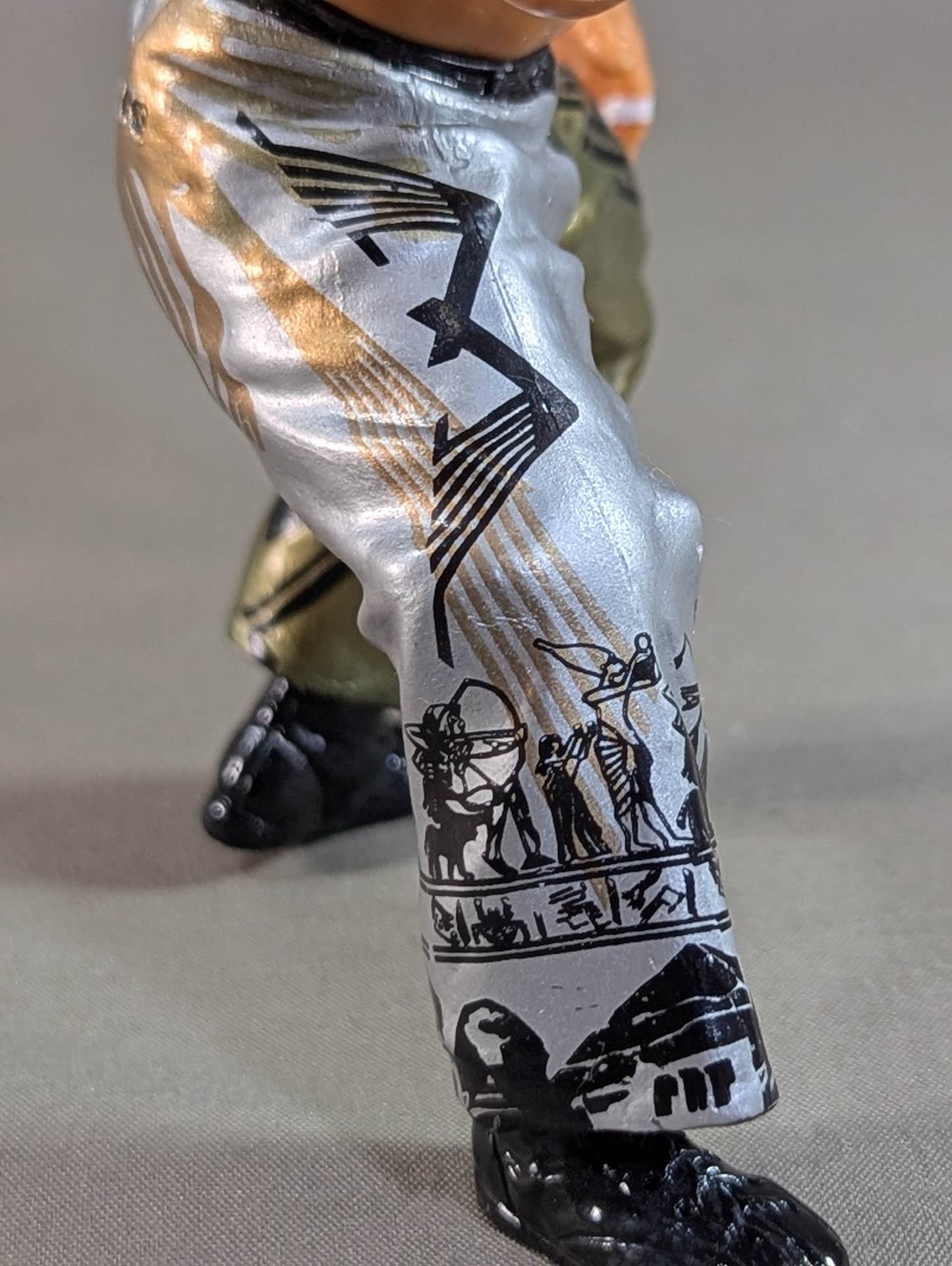 Great  Muta (Golden Aztec)