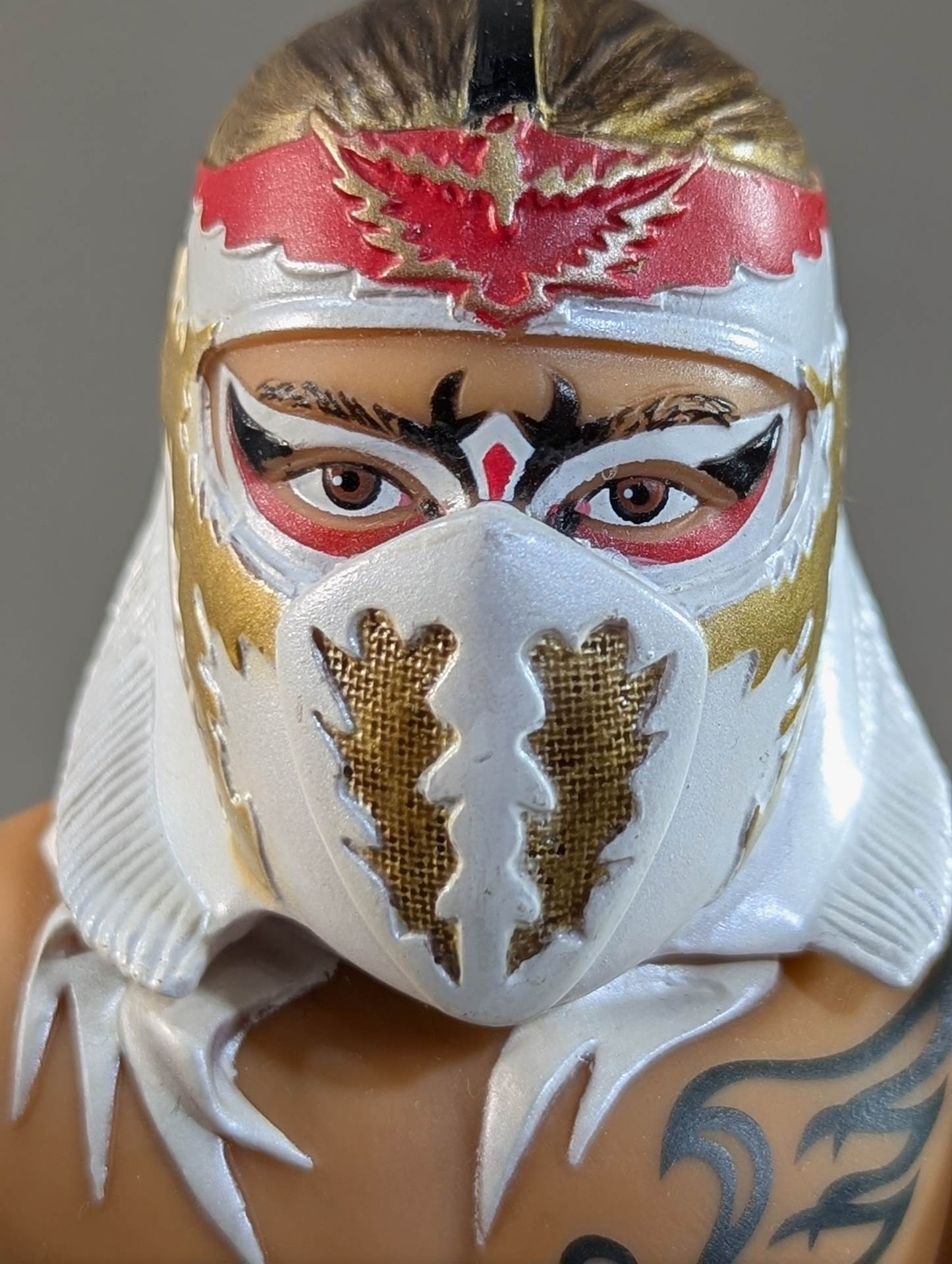 HAYABUSA  (white costume)