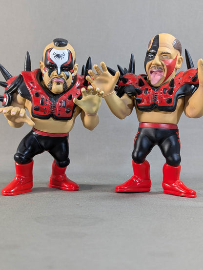★ Road Warriors ★ Animal & Hawk (Red Protector)