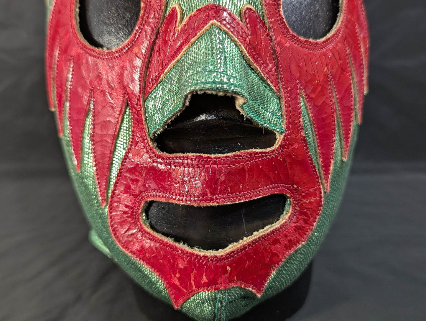 Mil Mascaras 